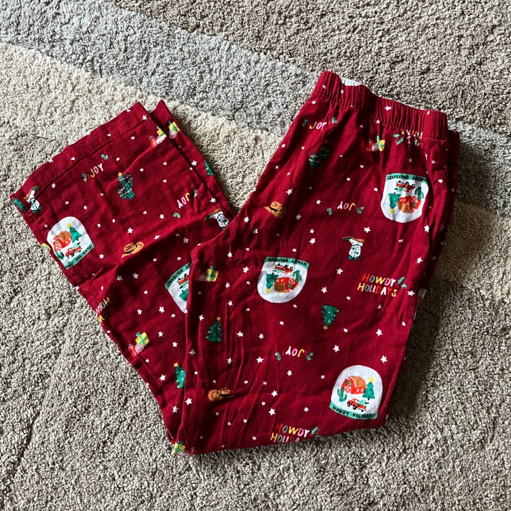 Old Navy women’s Pajama Bottoms in Festive Red